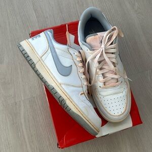 Nike Big Nike Low size 10.5
